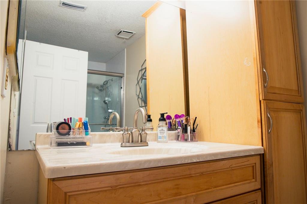 205 Barrington Hills Drive, Atlanta, Georgia image 31