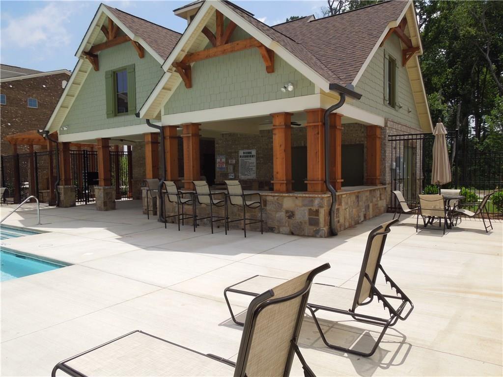 Caravelle - Residential Lease