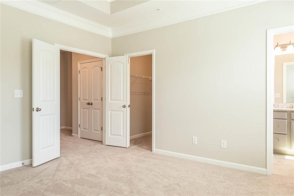 Caravelle - Residential Lease
