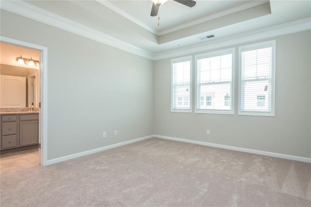 Caravelle - Residential Lease
