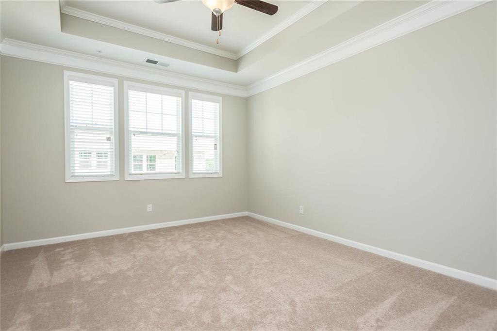 Caravelle - Residential Lease