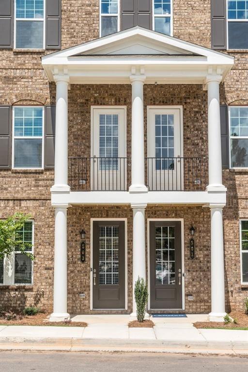 Caravelle - Residential Lease