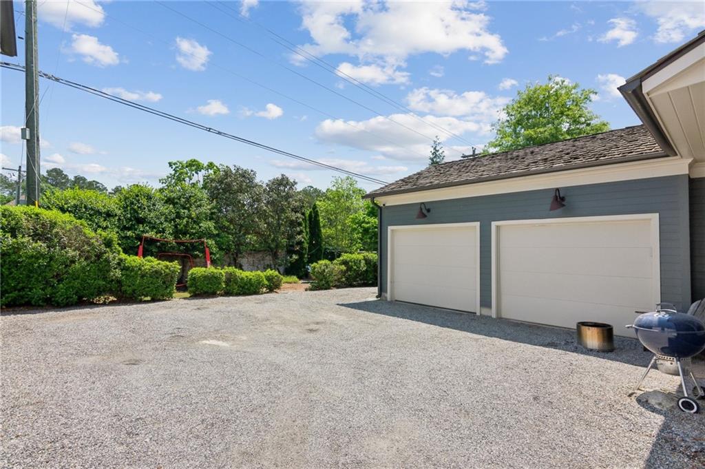 6925 Colfax Avenue, Cumming, Georgia image 34