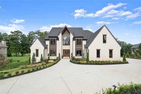 Homes For Sale - 215 Traditions Drive<br/> Alpharetta, GA 30004
