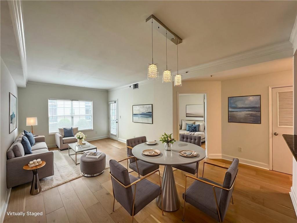 1074 Peachtree Walk NE B220