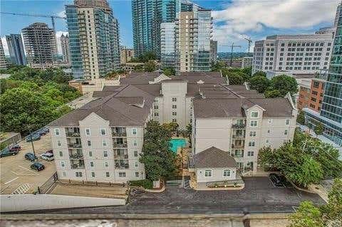 Condo For Sale - 1074 Peachtree Walk #B220<br/> Fulton County, Atlanta, GA 30309