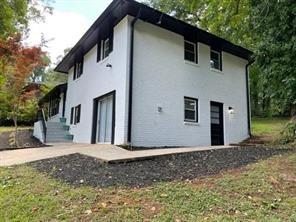 Welcome to this beautiful home to rent located in Decatur! It is 1,575 square feet with 3 bedrooms and 2 full bathrooms. Don't miss out on this opportunity, and schedule a tour today!