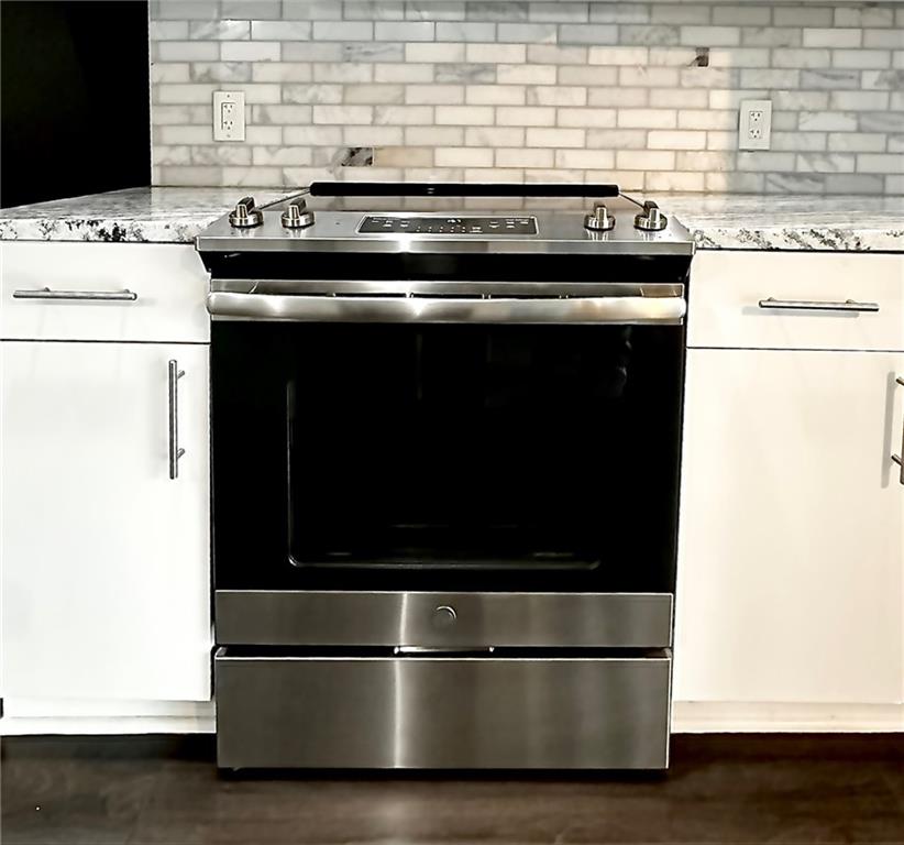 44 PEACHTREE 1030