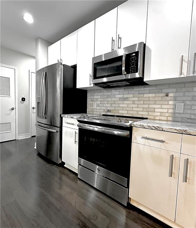 44 PEACHTREE 1030