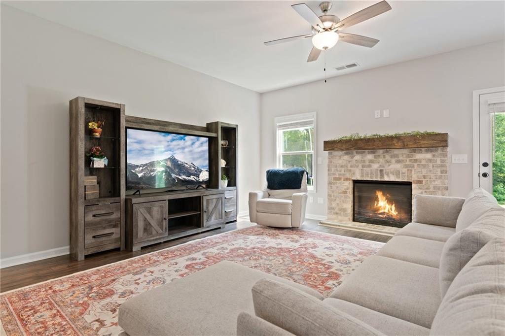 125 Kingston Circle