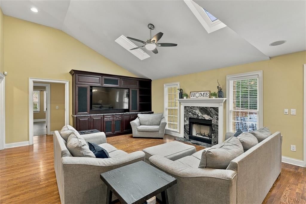 2460 Due West Circle NW
