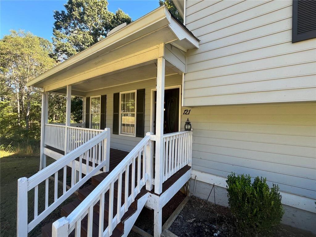 121 Brooke Drive