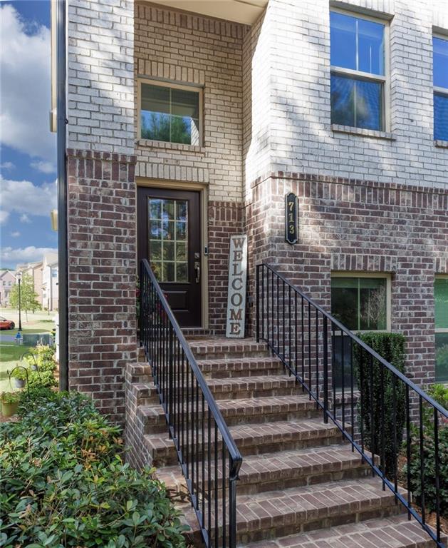 713 Brecklin Lane