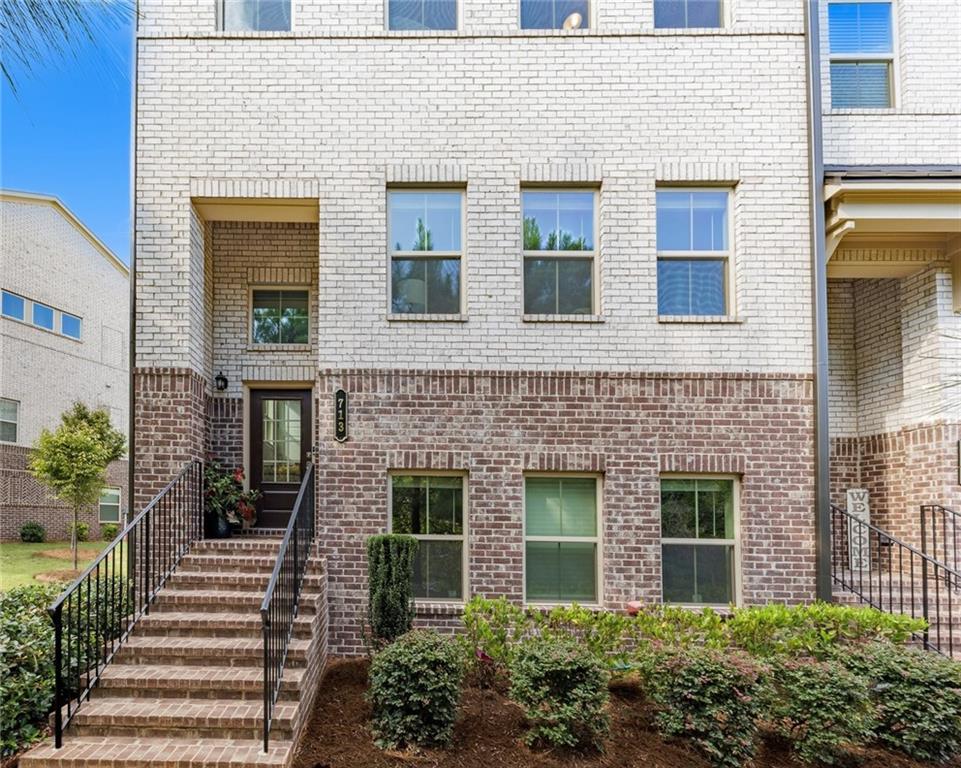 713 Brecklin Lane