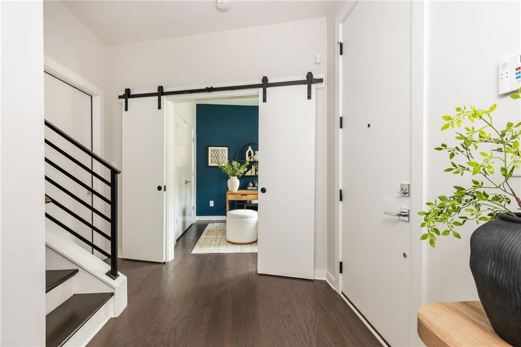 415 Gartrell Street SE 1