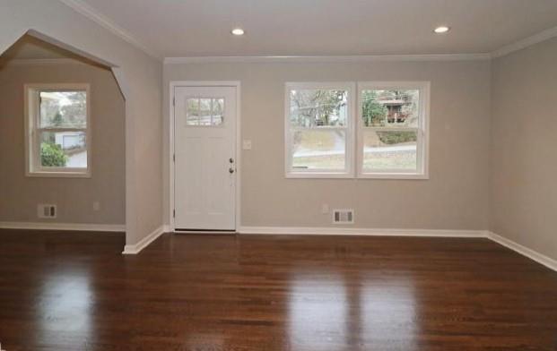 56 Cooper Lake Road SW