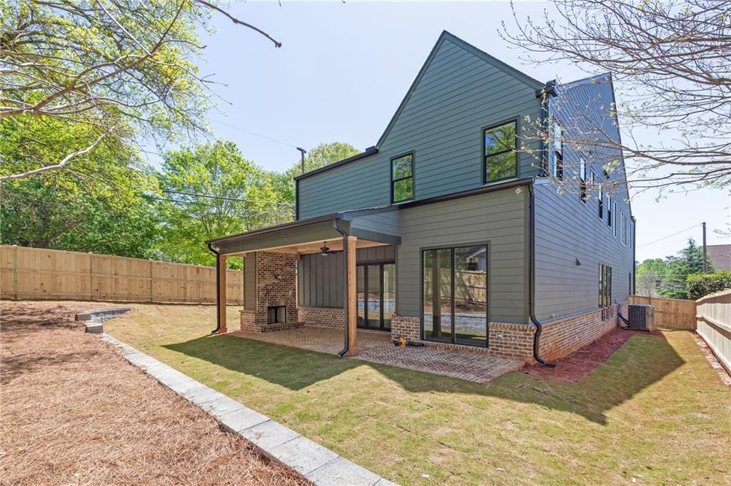 504 Barrington Drive, Roswell, Georgia image 26
