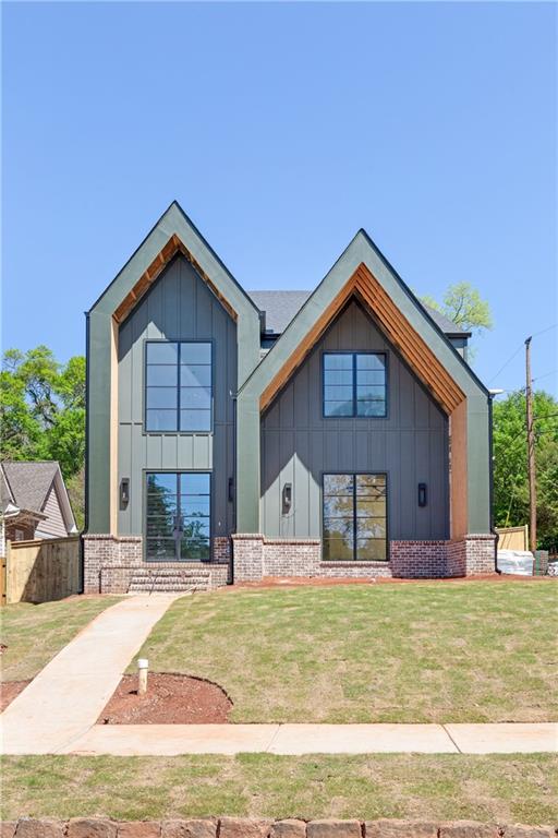504 Barrington Drive, Roswell, Georgia image 1
