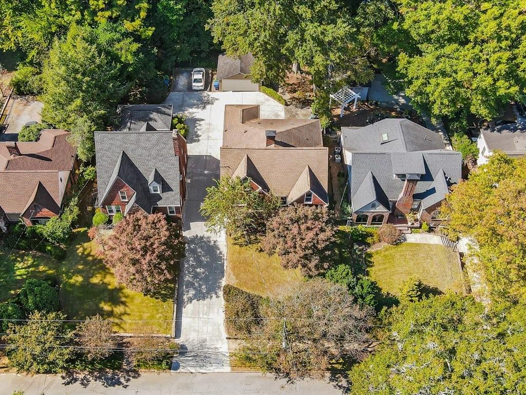 Lake Claire - Residential