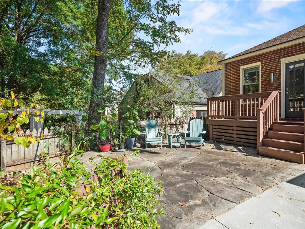 Lake Claire - Residential