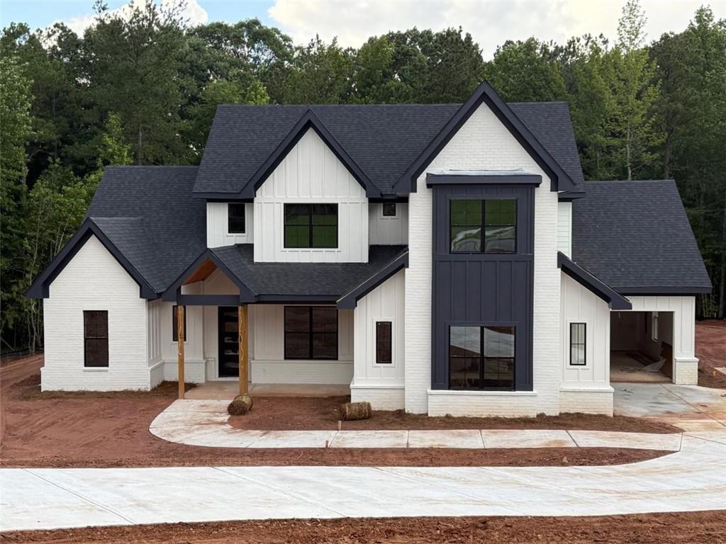 121 Forest Berry Ct