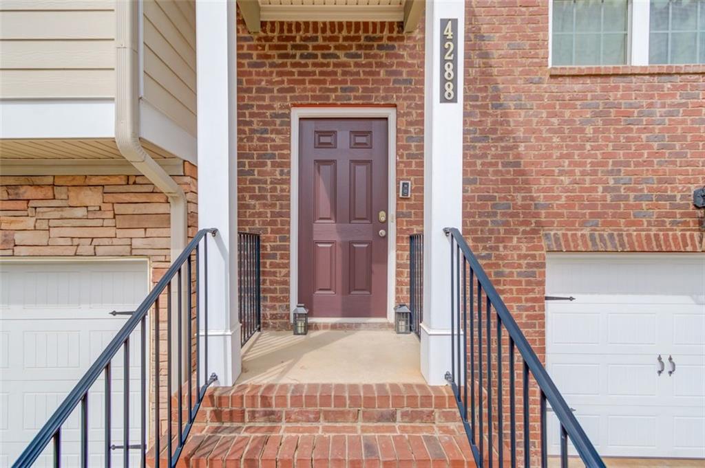 4288 Buford Valley Way, Buford, Georgia image 3