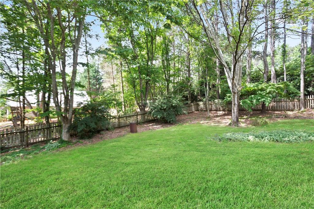 174 Saint Georges Court, Suwanee, Georgia image 26