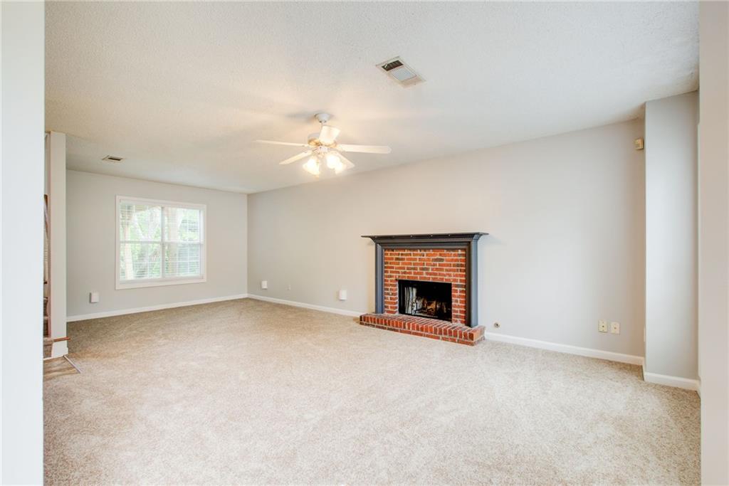 837 Ravins Way