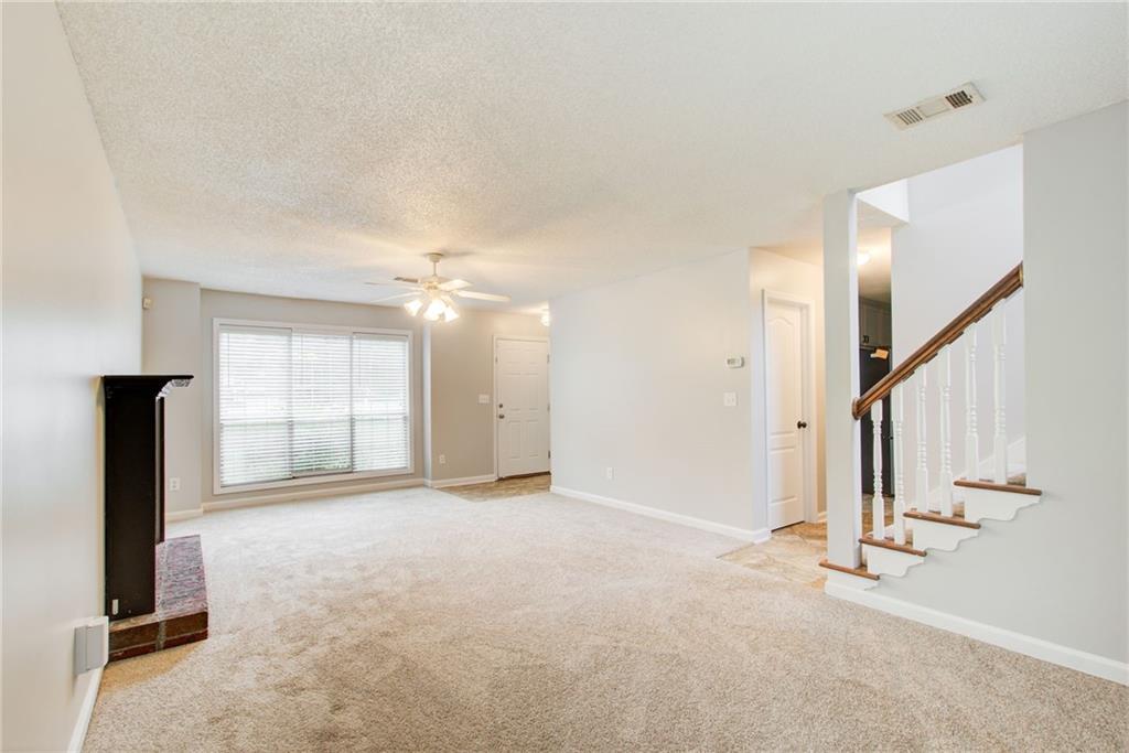 837 Ravins Way