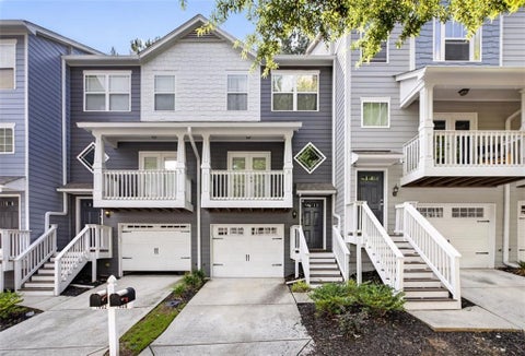 Townhouse For Sale - 1028 Liberty Parkway # 203<br/> Atlanta, GA 30318