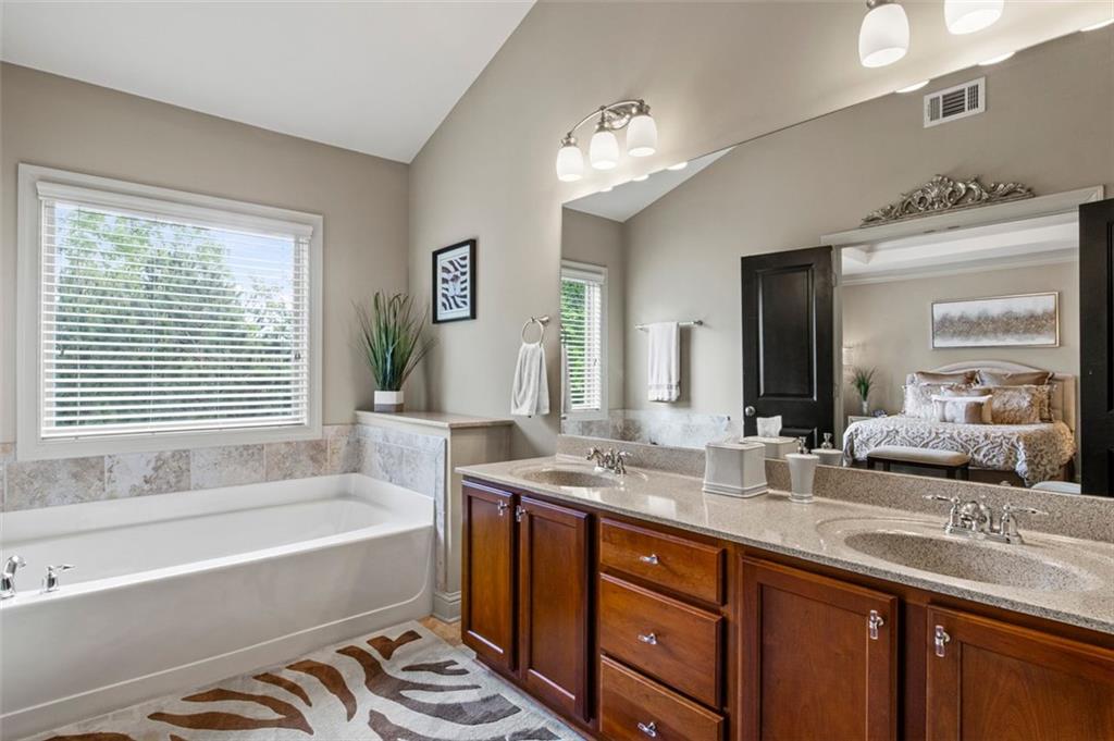 3375 Willow Oak Drive, Peachtree Corners, Georgia image 22