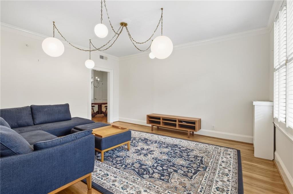 30 Collier Road NW 9