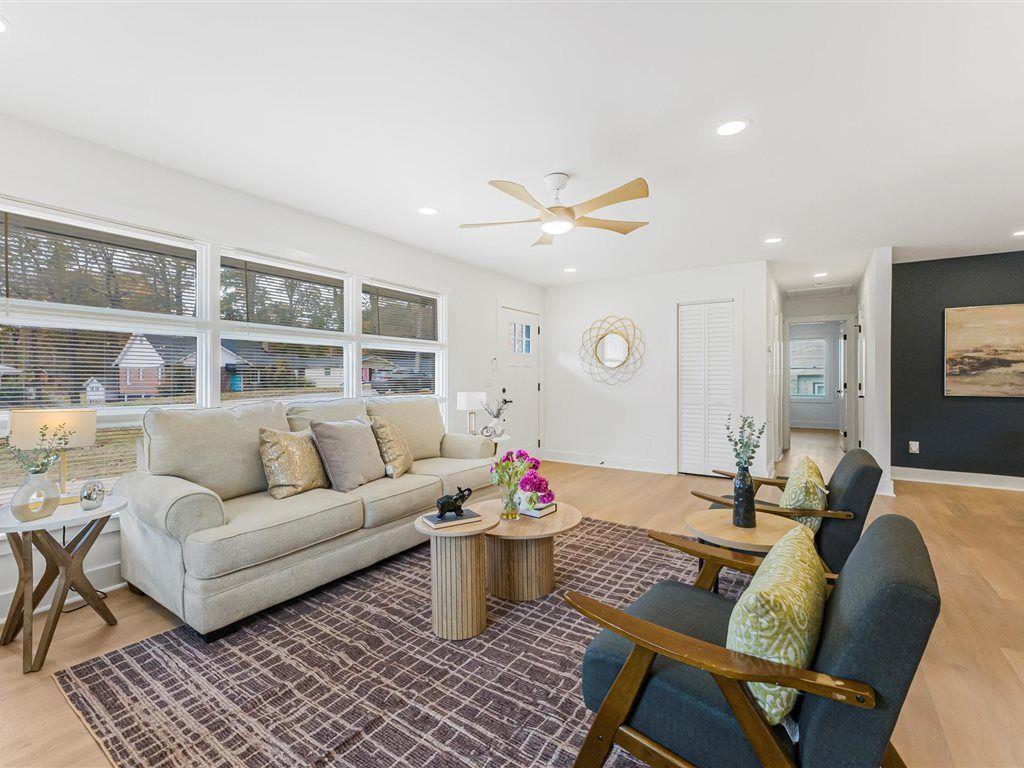 1754 Shirley Street SW