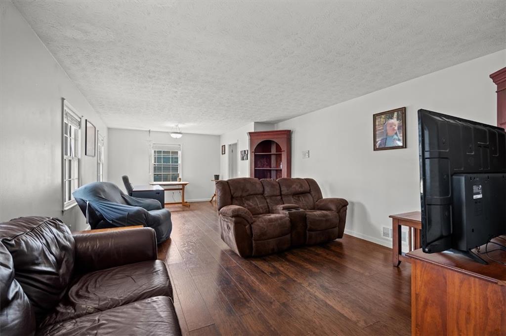 70 Gibson Drive, Carrollton, Georgia image 5