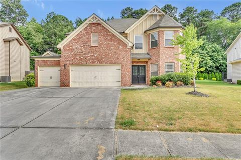 A home in Dacula