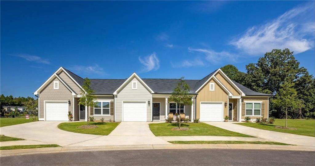 Offering 1 month FREE! Call for updated pricing, specials and availability. Multiple floor plans available. Days on Market accrued is not specific to this current plan listed. Now Leasing Brand New 2 & 3 Bedroom Homes.
Convey Homes Dawson Ridge is a brand new community featuring charming single-level, ranch-style homes in Dawsonville, GA. Spacious layouts and amenities welcome you home, along with exceptional service and an ideal location close to retail, restaurants, recreation and entertainment. Residents can enjoy wide doorways, chef-inspired kitchens, attached one-car garages and much more. With rich landscaping and an expansive community clubhouse, fitness center and pool, our community also offers resort-style living with all of the features of Dawsonville close by. Take a morning jog at Veterans Memorial Park, spend the afternoon shopping at North Georgia Premium Outlets, and grab dinner and drinks at The Blue Bicycle. It's all right here at Covey Homes Dawson Ridge.