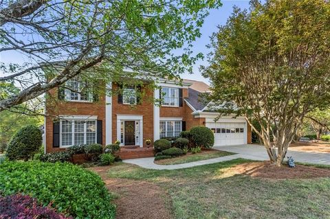 Photo of 3085 Brockton Close, Marietta, GA 30068 (MLS # 7753575)