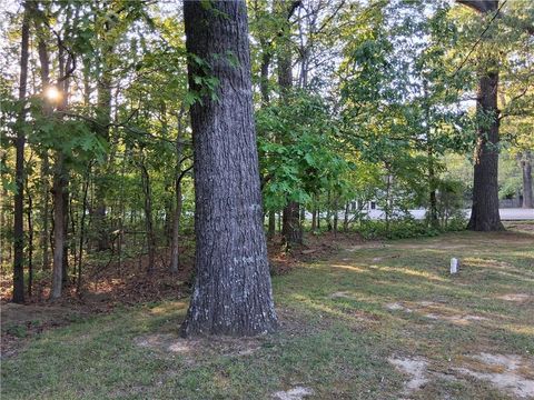 Photo of 1225 Powder Springs Road SW, Marietta, GA 30064 (MLS # 7751443)