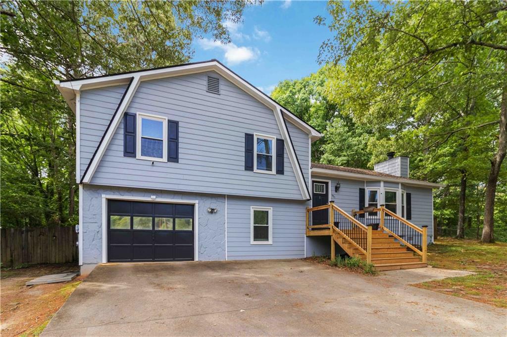 451 Old Towne Trail