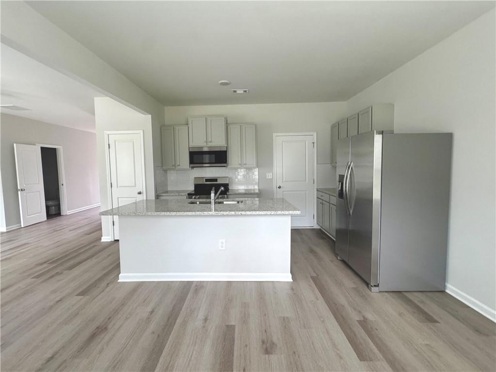 11085 Suria Dr