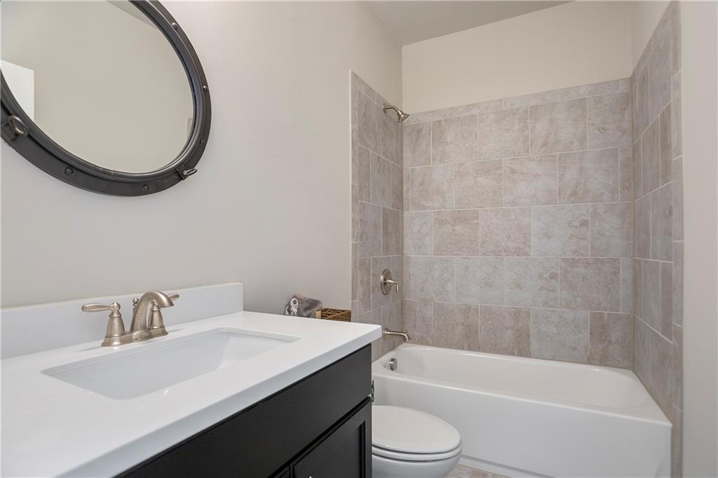 11395 Crestview Terrace, Johns Creek, Georgia image 34