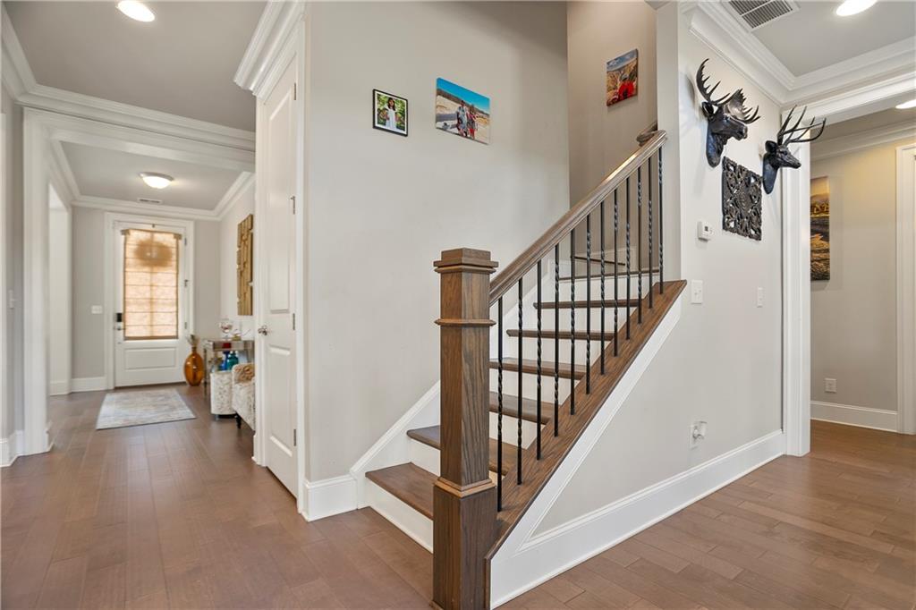 11395 Crestview Terrace, Johns Creek, Georgia image 7