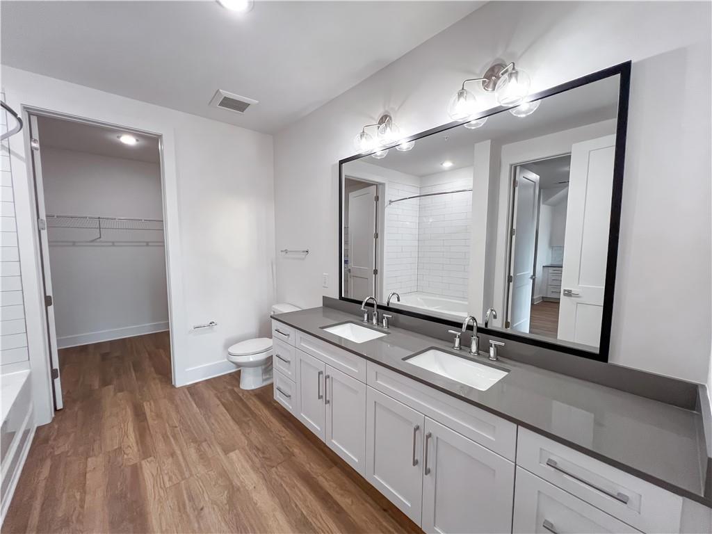 Eden at Lakeview - Residential Lease