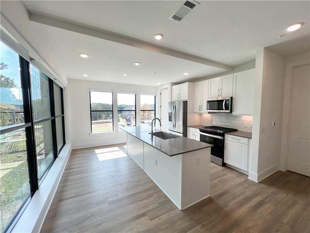 Eden at Lakeview - Residential Lease