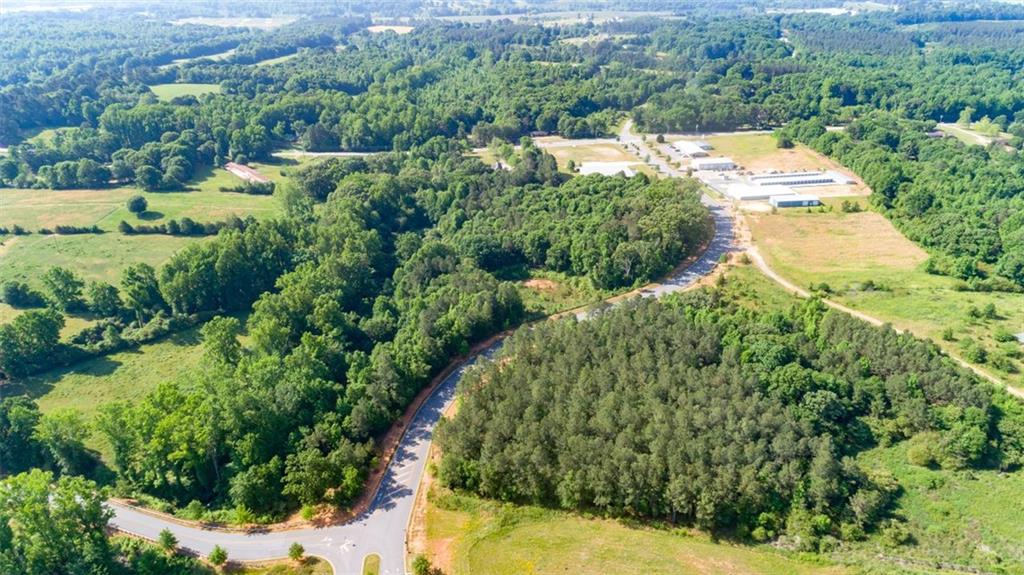1 Clear Creek Parkway