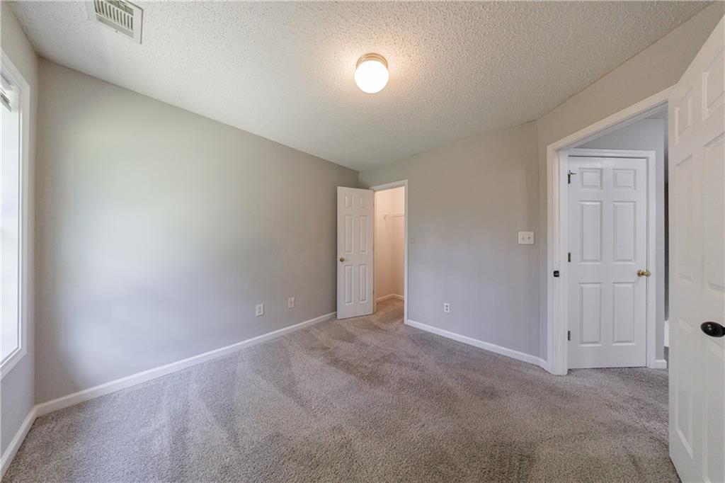 2075 Ivy Lane, Union City, Georgia image 32