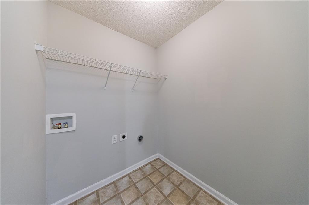 2075 Ivy Lane, Union City, Georgia image 34