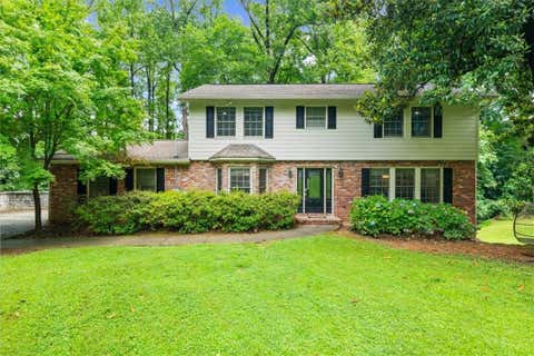 Homes For Rent - 5667 Colton Drive<br/> Sandy Springs, GA 30342