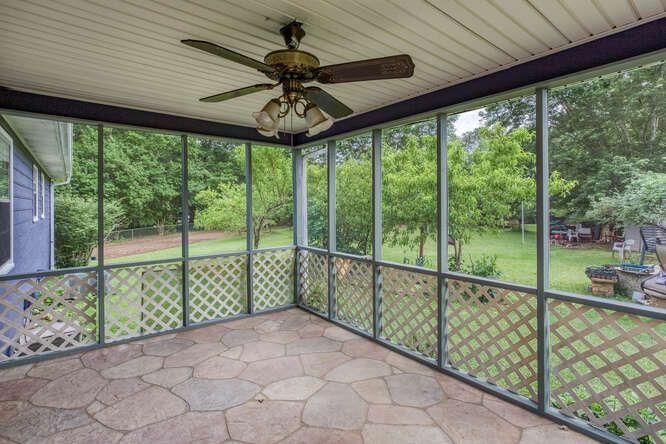4812 Pamela Court, Acworth, Georgia image 9