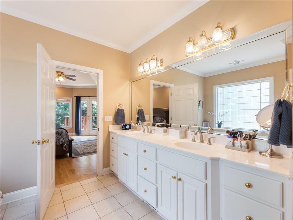 4523 Warwick Glen Place, Flowery Branch, Georgia image 25